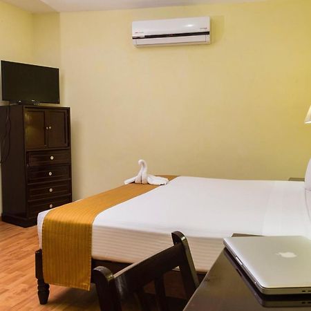 Hotel Madan Cardenas Ngoại thất bức ảnh