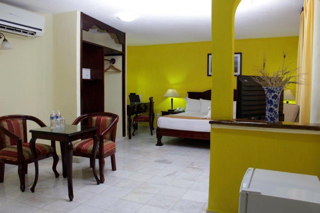 Hotel Madan Cardenas Ngoại thất bức ảnh